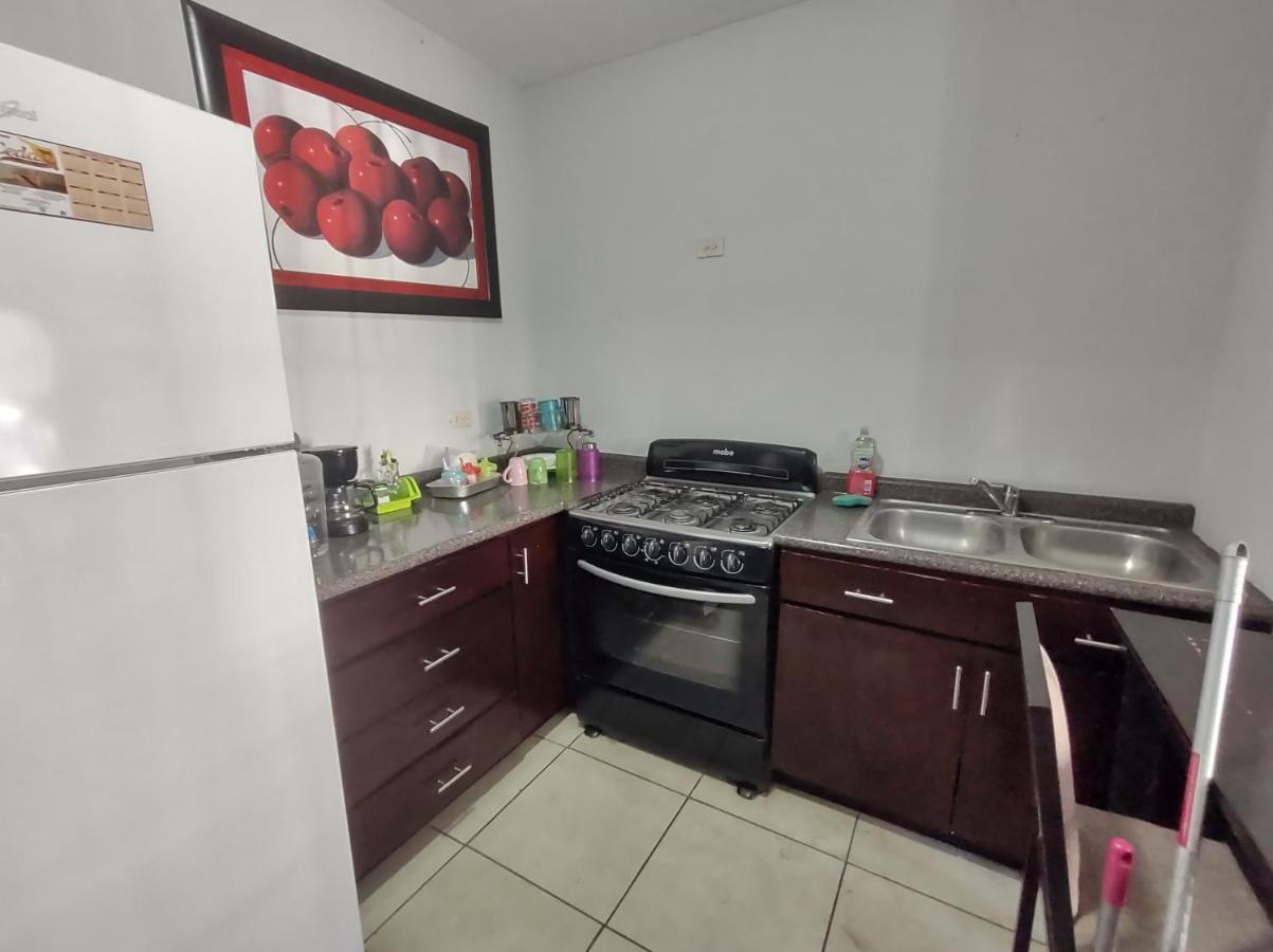 La Quinta Departamentos Apartman Hermosillo Kültér fotó